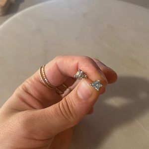 Aquamarine & tiny diamond stud 4K Sterling Silver